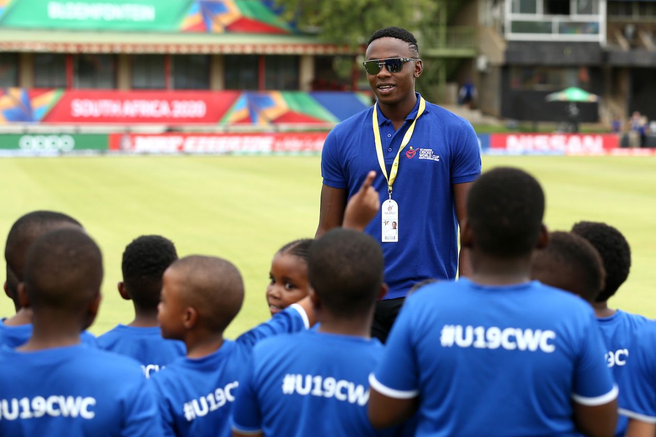Kagiso Rabada visits local children during the Under-19 World Cup, Bloemfontein, January 25, 2020
