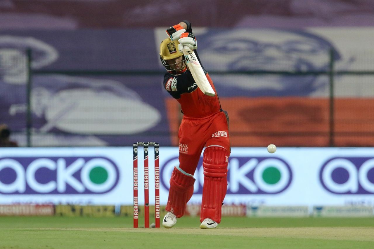 Josh Philippe punches one down the wicket, Delhi Capitals vs Royal Challengers Bangalore, IPL 2020, Abu Dhabi, November 2, 2020