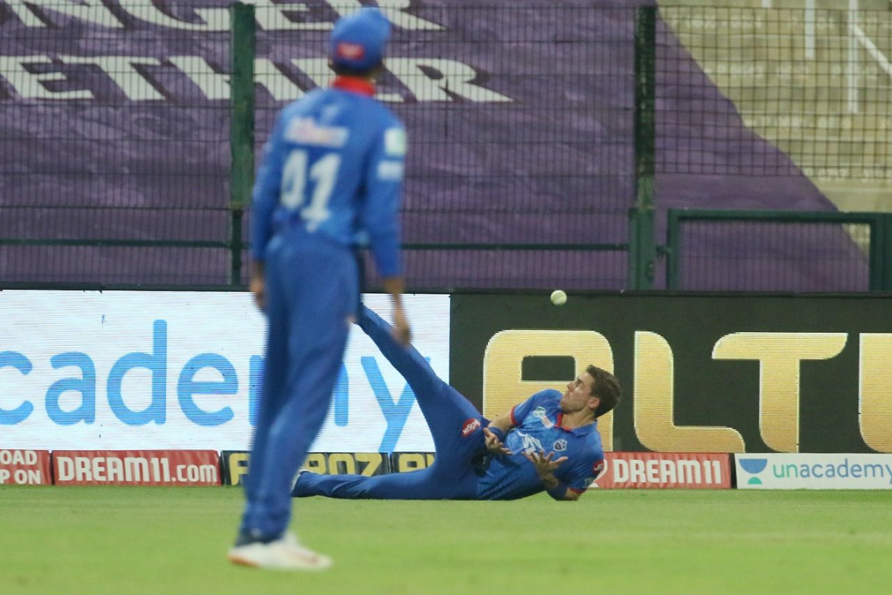 Anrich Nortje failed to hold on to a chance Virat Kohli offered when he was on 13, Delhi Capitals vs Royal Challengers Bangalore, IPL 2020, Abu Dhabi, November 2, 2020
