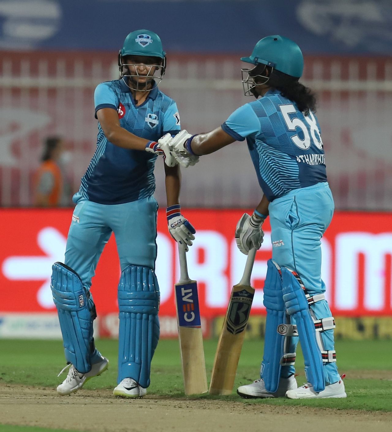 Harmanpreet Kaur and Chamari Atapattu added 47 for the third wicket, Supernovas vs Velocity, Women's T20 Challenge, Sharjah, November 4, 2020