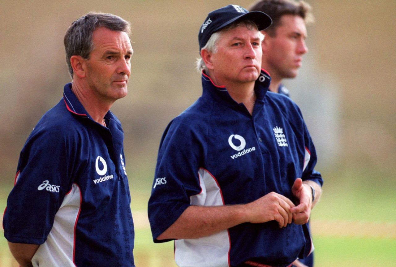 Phil Neale alongside the first of his six England coaches, Duncan Fletcher. The most recent, Chris Silverwood, is in the background, Johannesburg, November 24, 1999