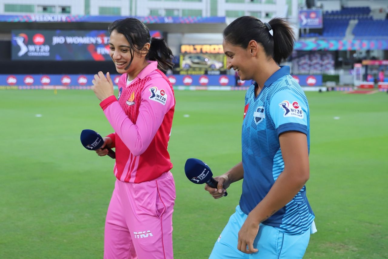 Smriti Mandhana and Harmanpreet Kaur walk out for the toss ahead of the final, Trailblazers vs Supernovas, Women's T20 Challenge 2020, Sharjah, November 9, 2020 