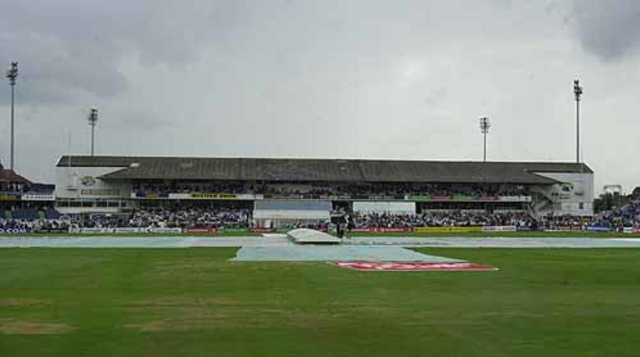 England v Australia, 4th npower Ashes Test, Leeds, 16-20 August 2001