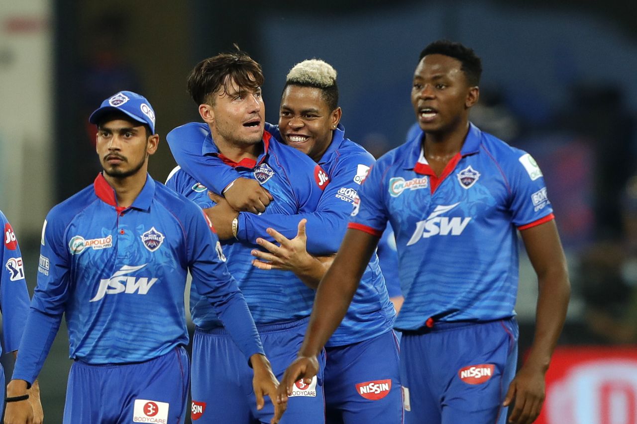 Marcus Stoinis got Quinton de Kock with the first ball he bowled in the final, Delhi Capitals vs Mumbai Indians, IPL 2020, final, Dubai, November 10, 2020