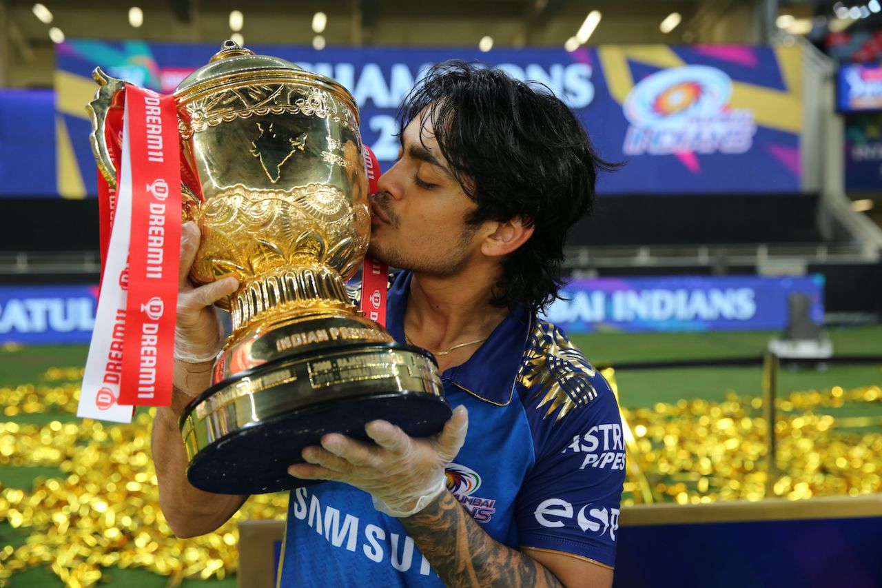 Ishan Kishan lifts the winners' trophy after Mumbai Indians clinched their fifth IPL title, Mumbai Indians vs Delhi Capitals, IPL 2020 final, Dubai, November 10, 2020