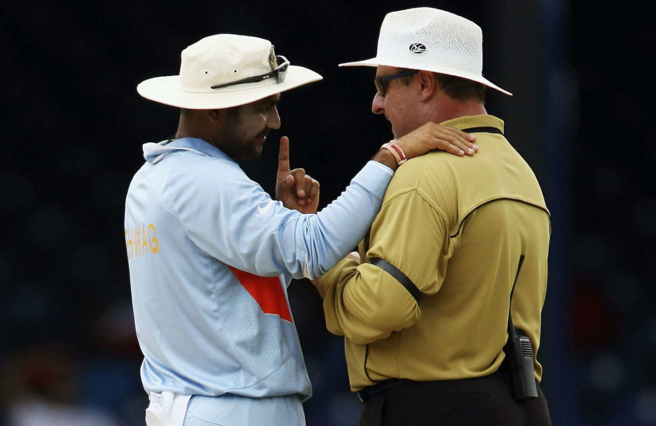 Virender Sehwag has a word with umpire Ian Howell, Bermuda vs India, World Cup 2007, Queens Park Oval, Port of Spain, Trinidad, March 19, 2007