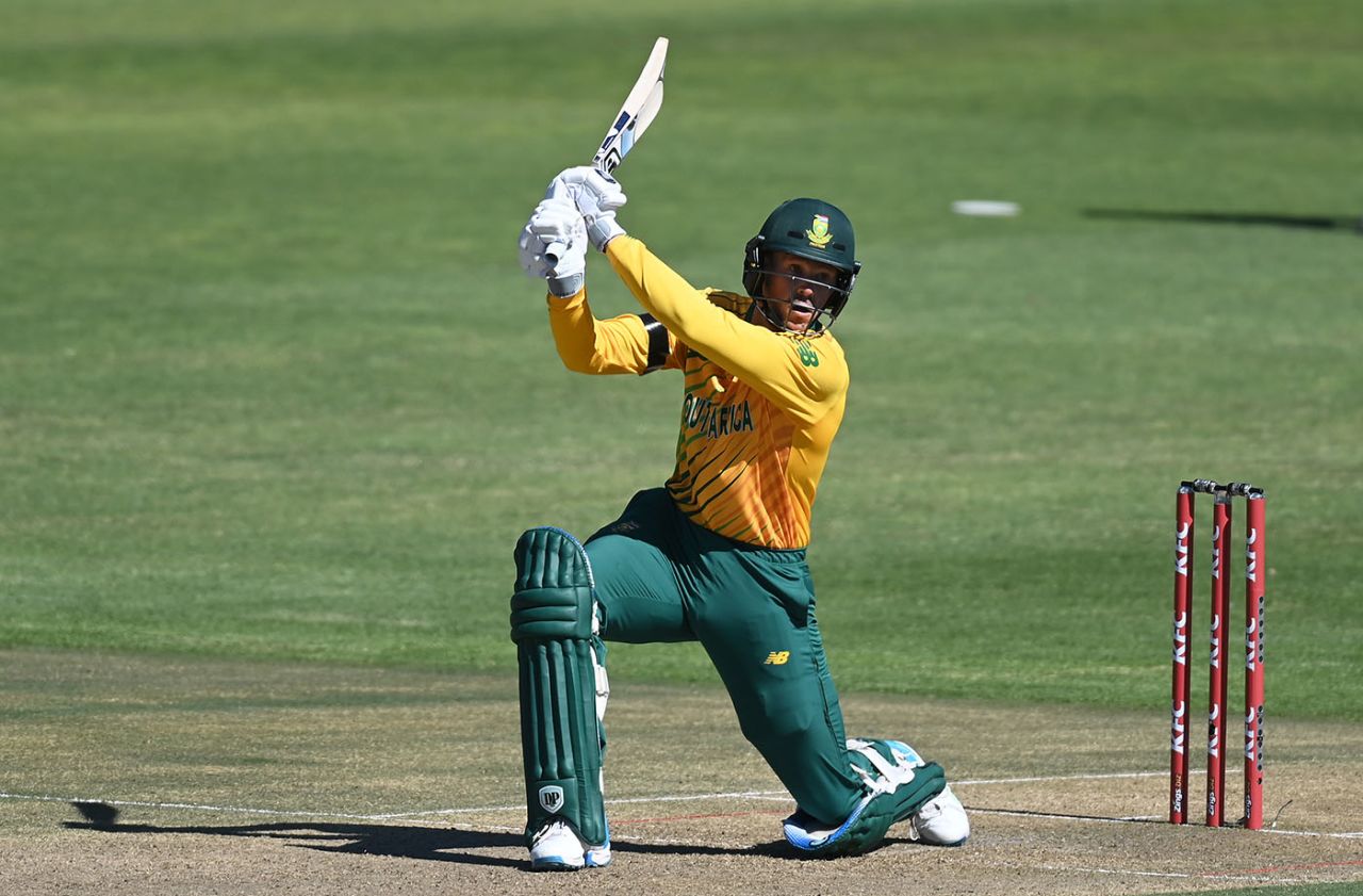 George Linde provided a useful cameo, South Africa vs England, 2nd T20I, Paarl, November 29, 2020