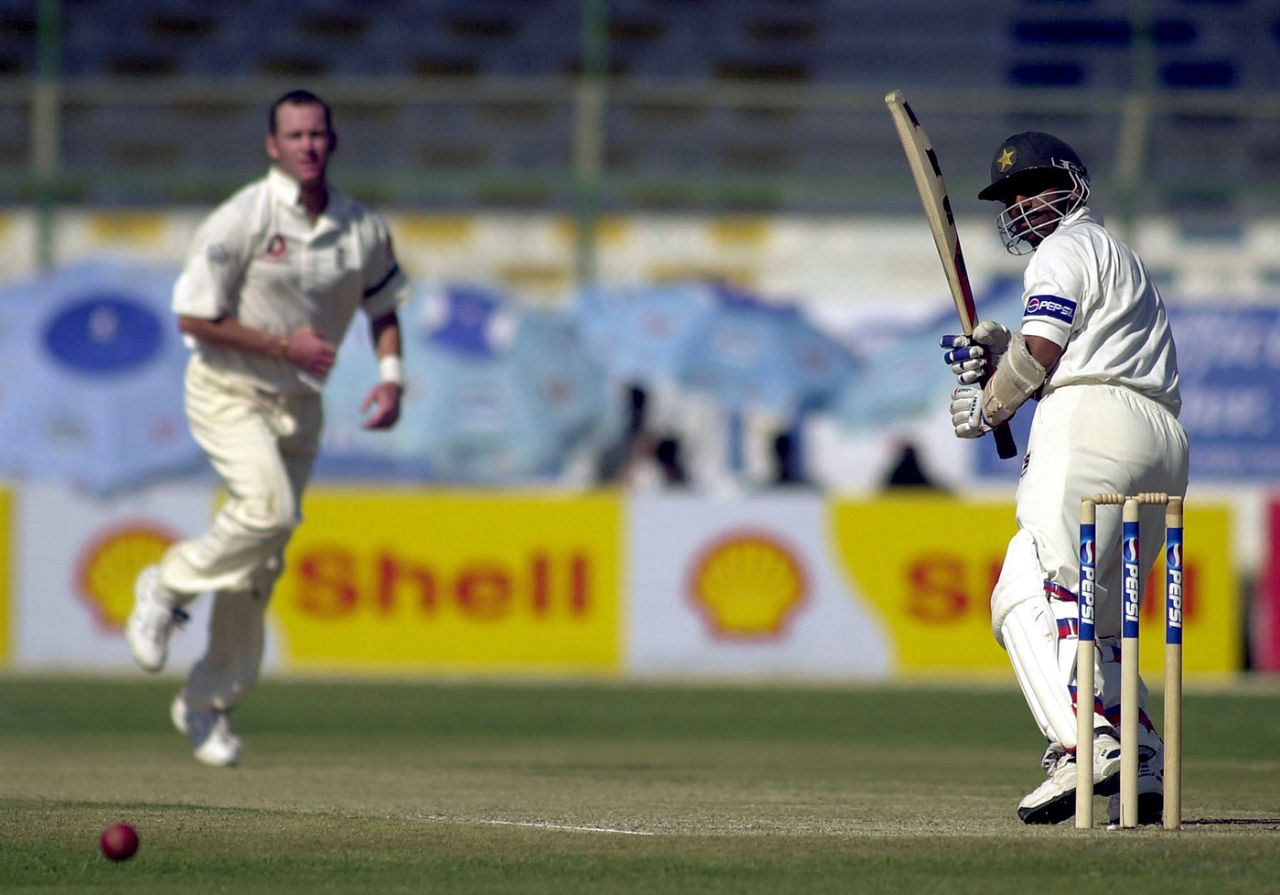 Yousuf Youhana plays one behind square , Pakistan v England, 3rd Test, 1st day, Karachi, December 7, 2000
