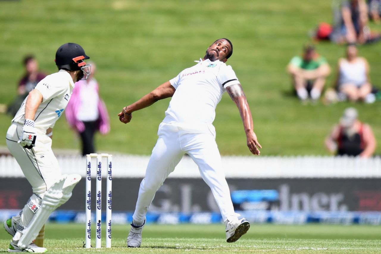 Shannon Gabriel in his delivery stride, New Zealand vs West Indies, 1st Test, Hamilton, 1st day, December 3, 2020 