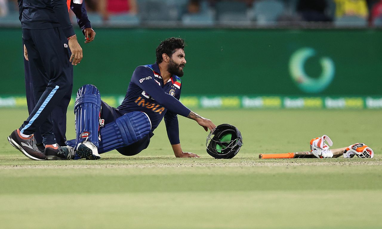 Ravindra Jadeja injured his leg while batting, Australia vs India, 1st T20I, Canberra, December 4, 2020