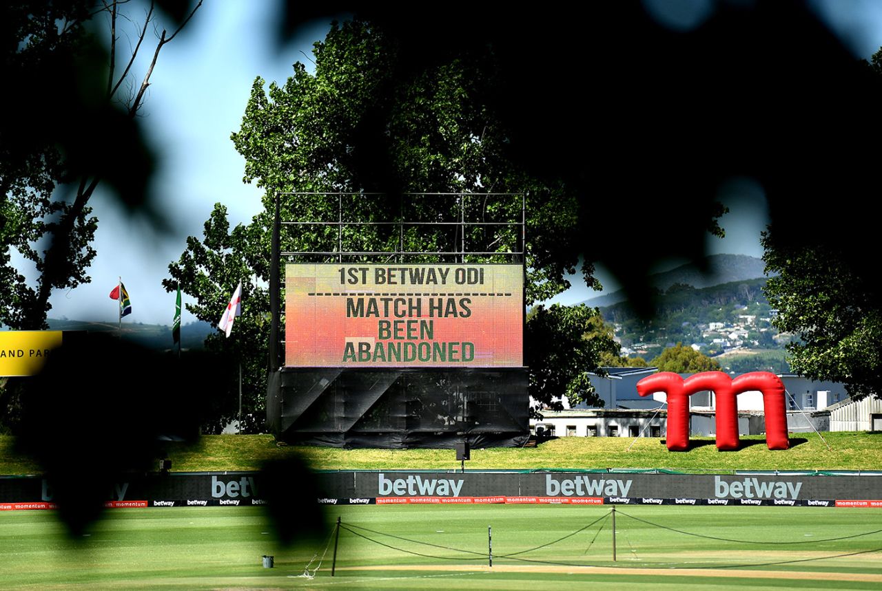 The big screen at Boland Park confirms the first ODI's abandonment, South Africa vs England, Boland Park, December 6, 2020