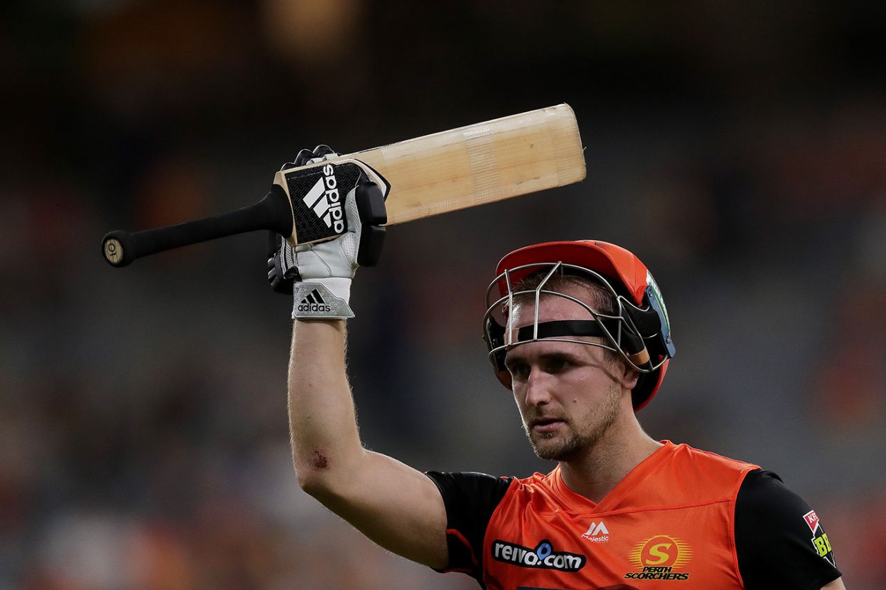 Liam Livingstone acknowledges the crowd, Perth Scorchers v Adelaide Strikers, Big Bash, Perth Stadium, January 25, 2020