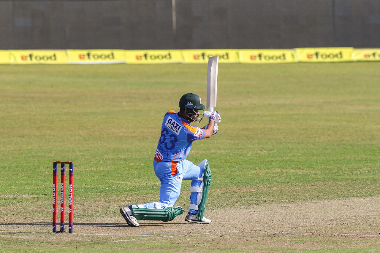 Shamsur Rahman threads one through the off side, Beximco Dhaka vs Gazi Group Chattogram, Bangabandhu T20 Cup, Dhaka, December 6, 2020