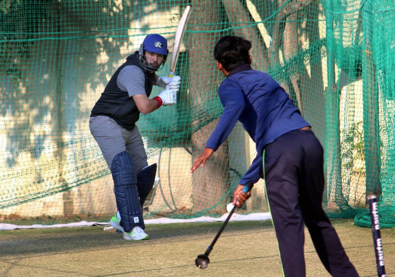 Yuvraj Singh faces throwdowns in the nets, Mohali, December 12, 2020