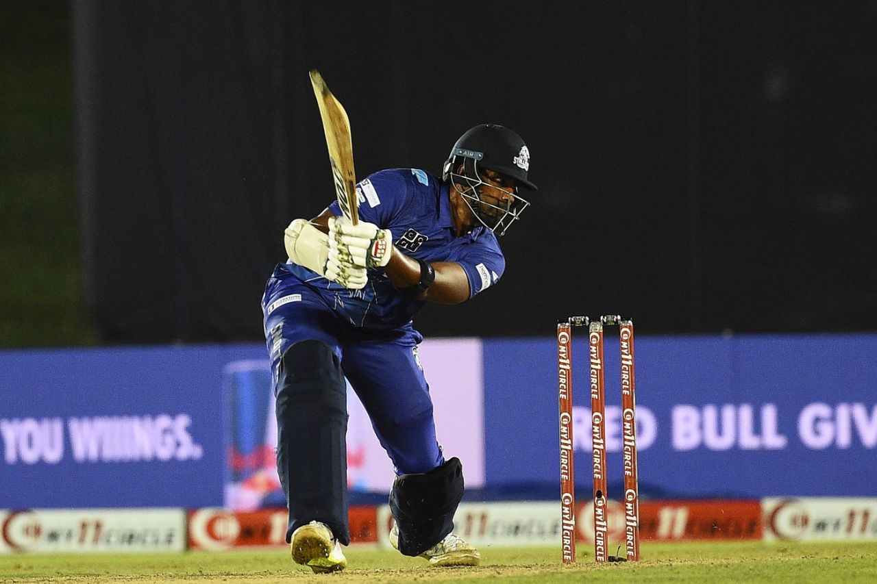 Thisara Perera makes room to power the ball through the offside, Galle Gladiators vs Jaffna Stallions, final, LPL 2020, Hambantota, December 16, 2020