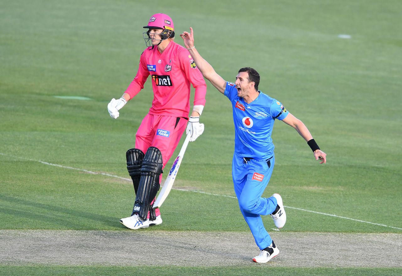Dan Worrall produced a magnificent new-ball spell, Sydney Sixers v Adelaide Strikers, BBL, Hobart, December 20, 2020