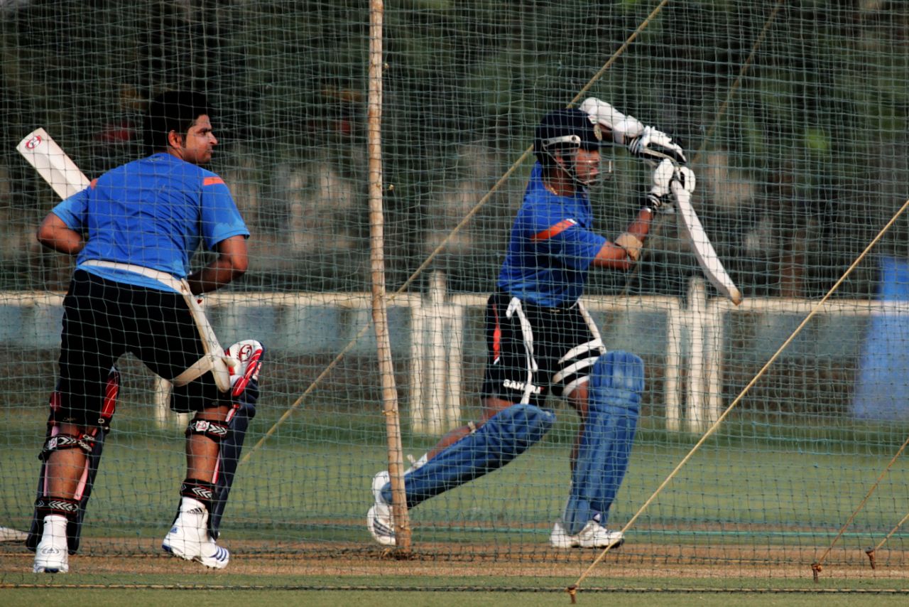 Sachin Tendulkar and Suresh Raina bats in the nets, Mumbai, October 20, 2009