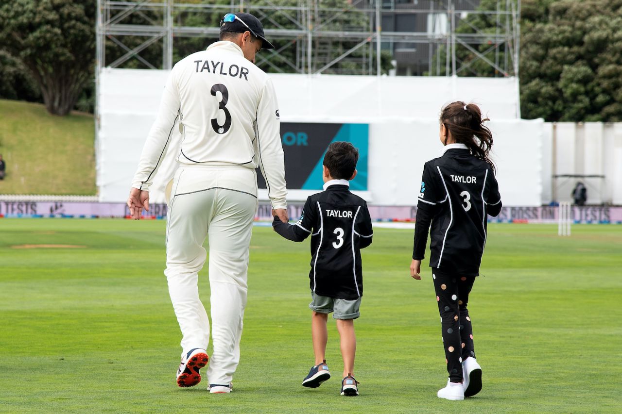 Ross Taylor with two of his children ahead of his 100th Test, New Zealand v India, 1st Test, Wellington, 1st day, February 21, 2019