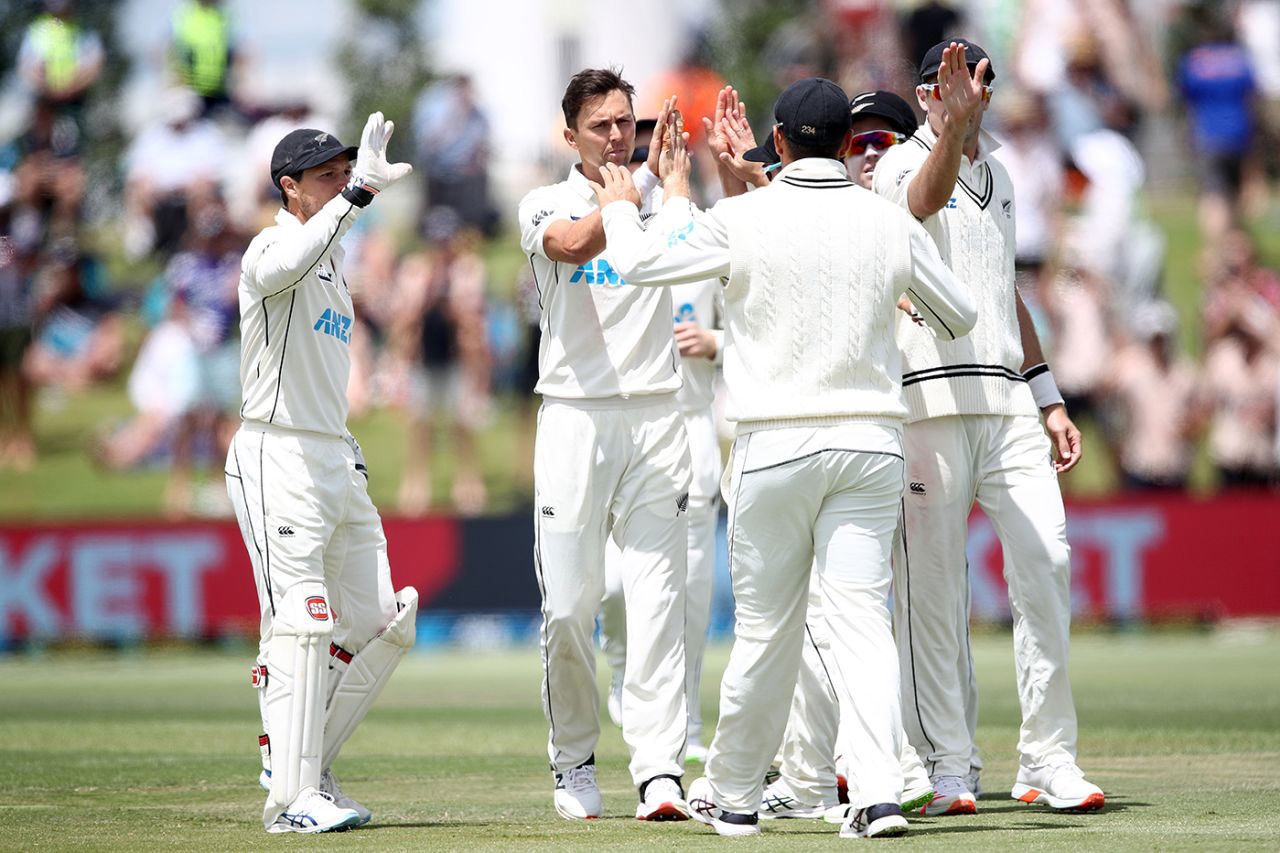 Trent Boult ended nightwatchman Mohammad Abbas' stubborn resistance, New Zealand vs Pakistan, 1st Test, Mount Maunganui, 3rd day, December 28, 2020