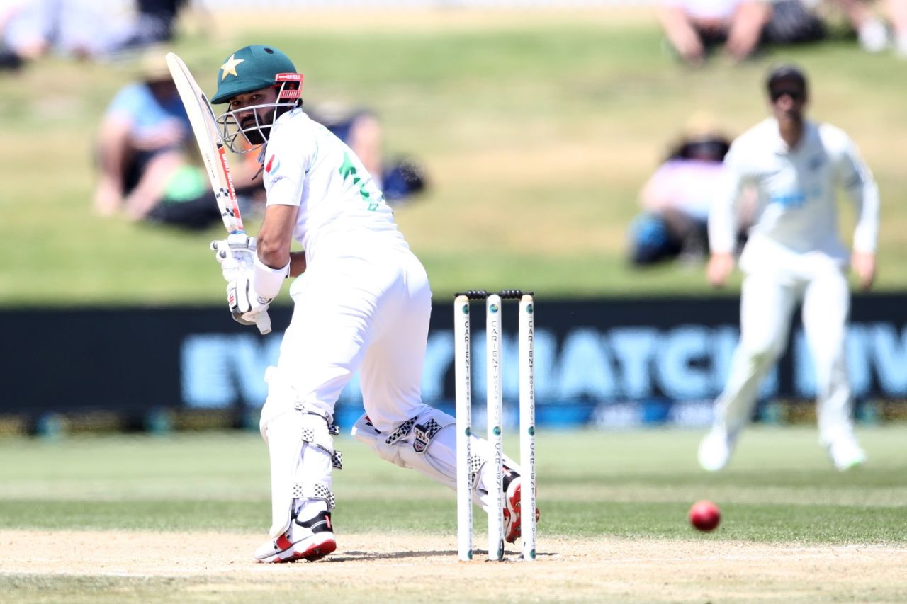Mohammad Rizwan works one down to fine leg, New Zealand vs Pakistan, 1st Test, Mount Maunganui, Day 5, December 30 2020

