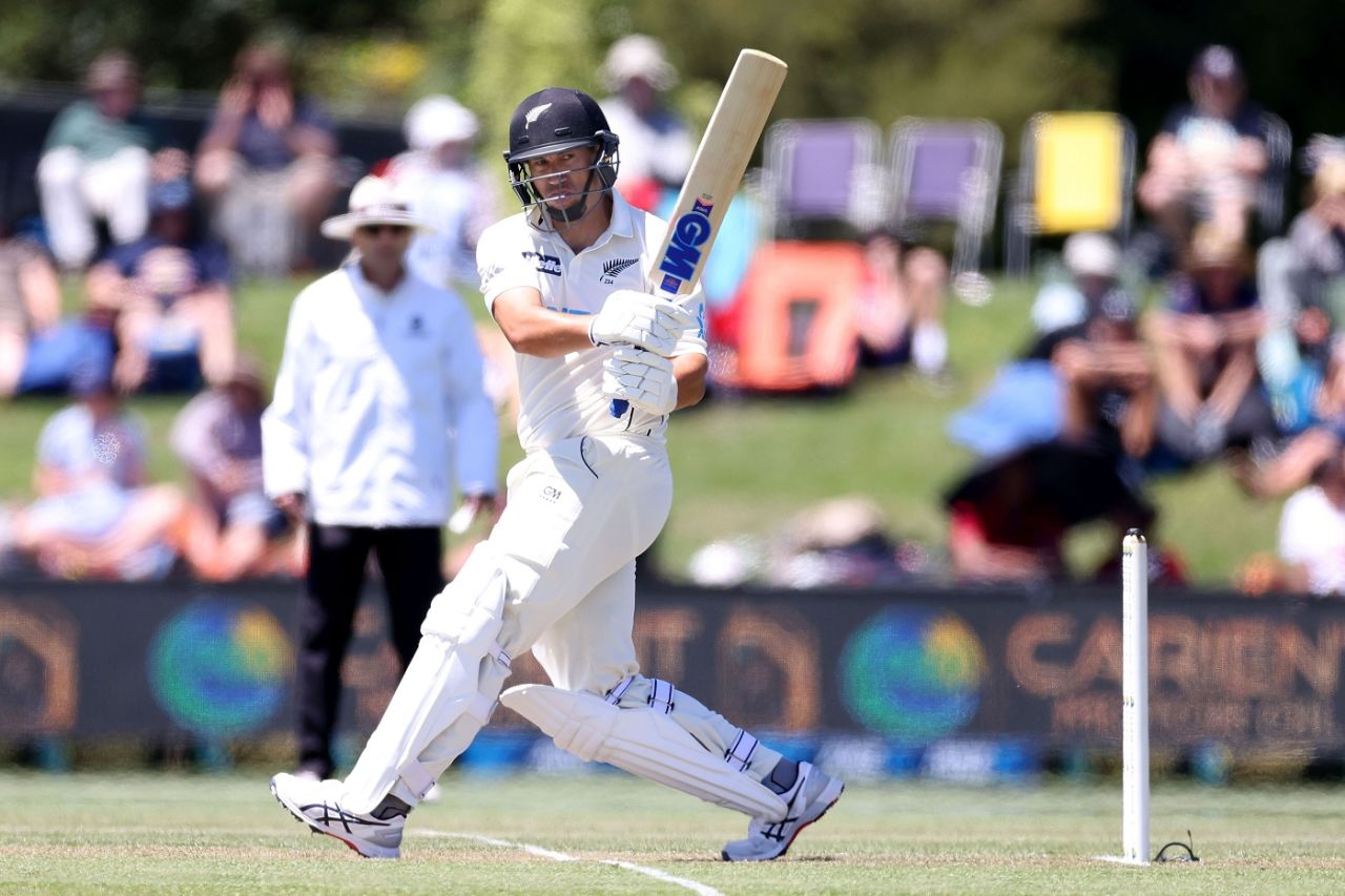 Ross Taylor plays the pull, New Zealand vs Pakistan, 2nd Test, 2nd day, Christchurch, January 4, 2021