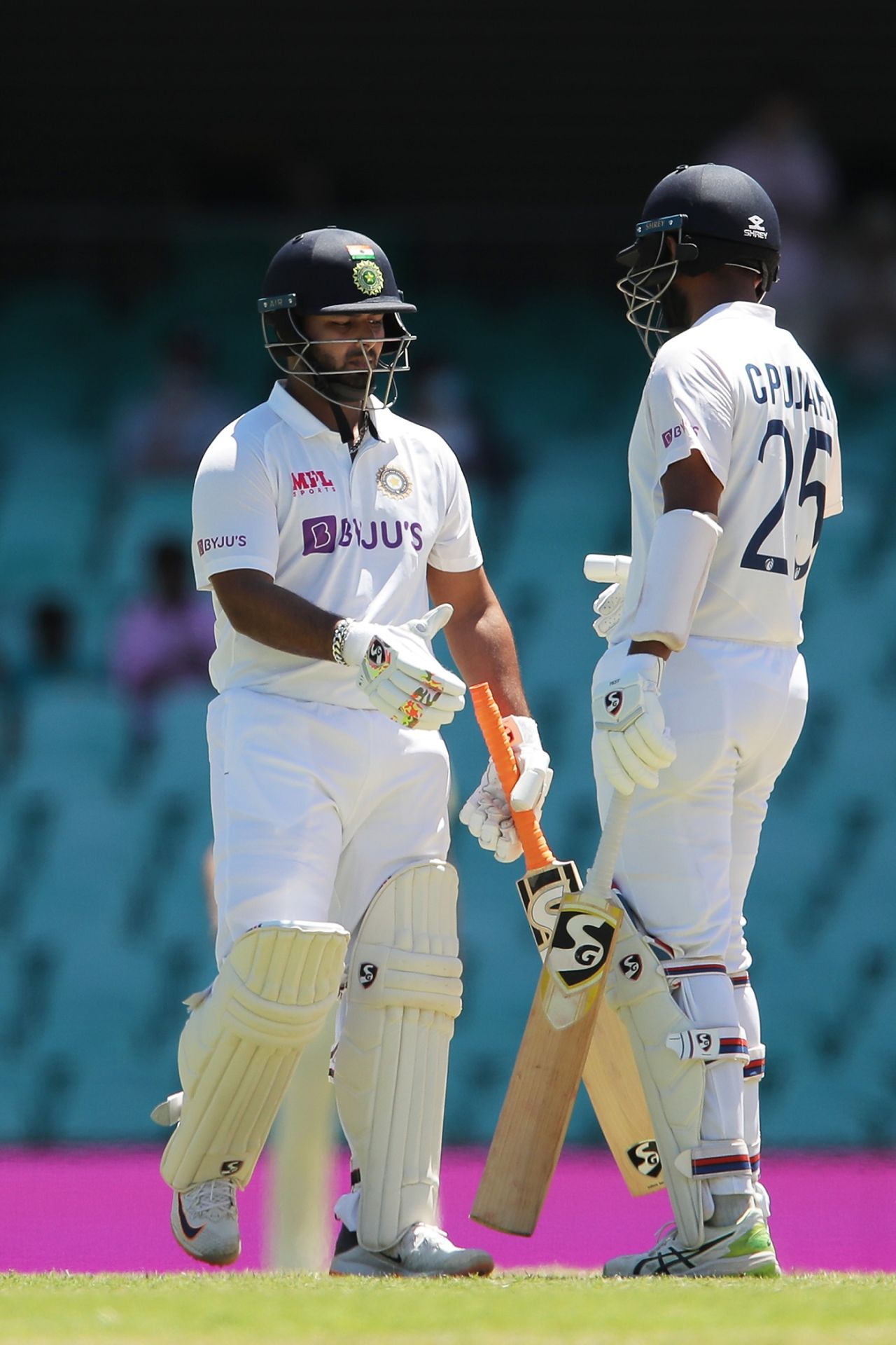 Rishabh Pant and Cheteshwar Pujara - fire and ice, Australia vs India, 3rd Test, Sydney, 5th day, January 11, 2021