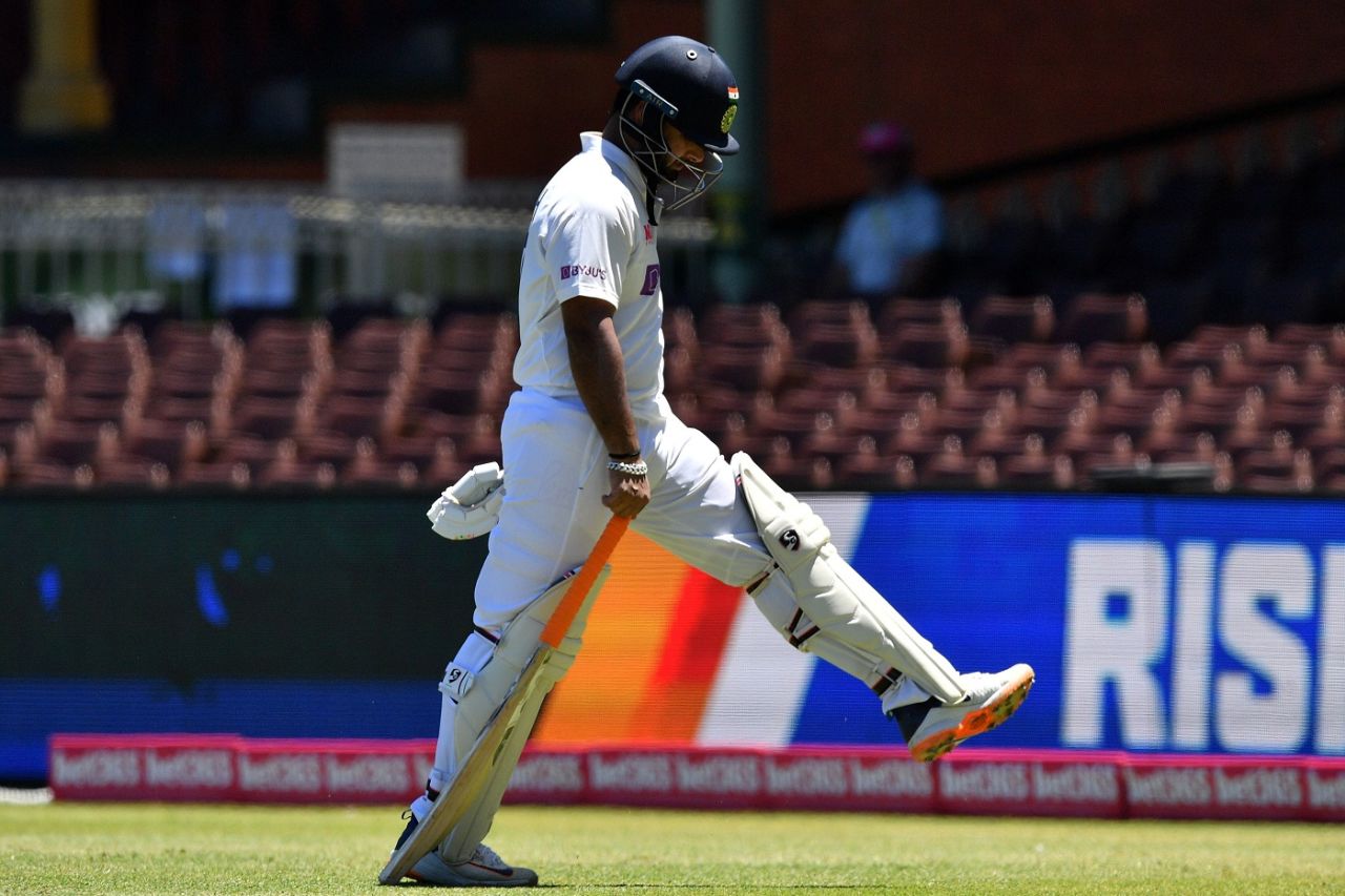 Rishabh Pant shows his frustration while walking back after an exhilarating 97, Australia vs India, 3rd Test, Sydney, 5th day, January 11, 2021