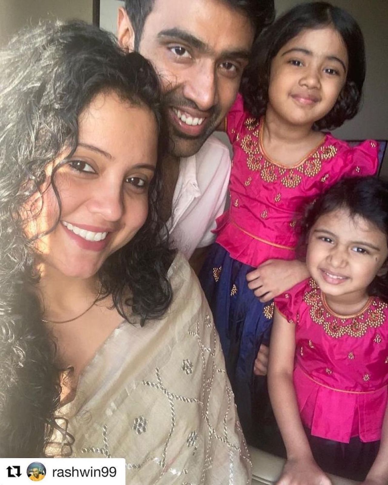 R Ashwin with his wife Prithi Narayanan and their two daughters