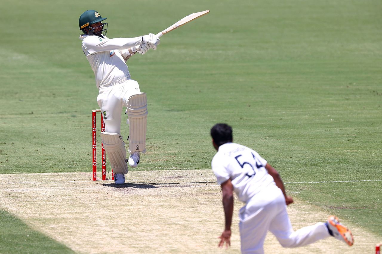 Nathan Lyon pulls, Australia vs India, 4th Test, Brisbane, 2nd day, January 16, 2021