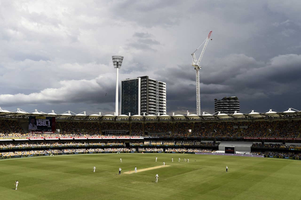 Grey clouds hover close to the Gabba around tea time, Australia vs India, 4th Test, Brisbane, 2nd day, January 16, 2021