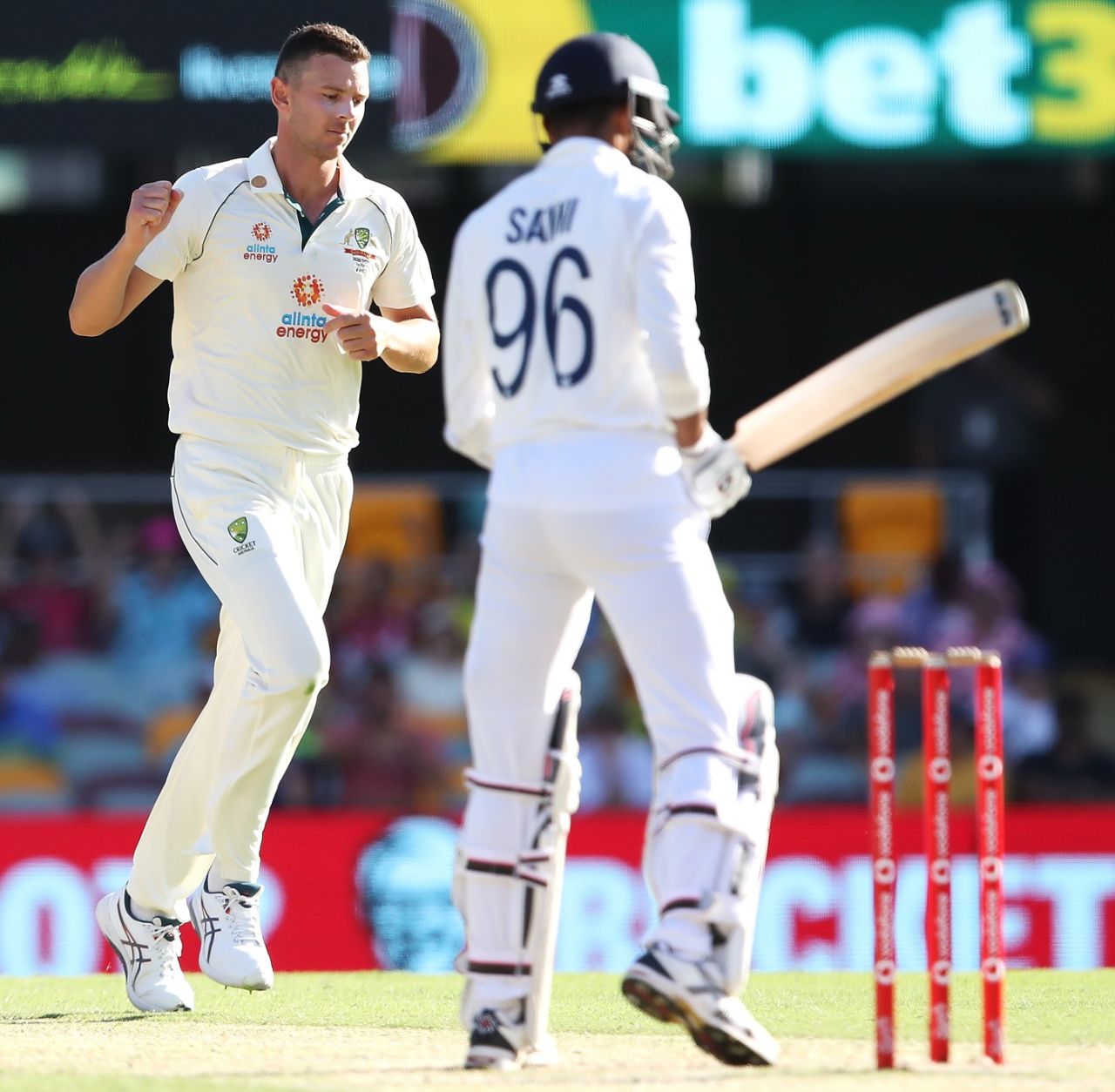 Josh Hazlewood mopped up the tail to finish with a five-for, Australia vs India, 4th Test, Brisbane, 3rd day, January 17, 2021
