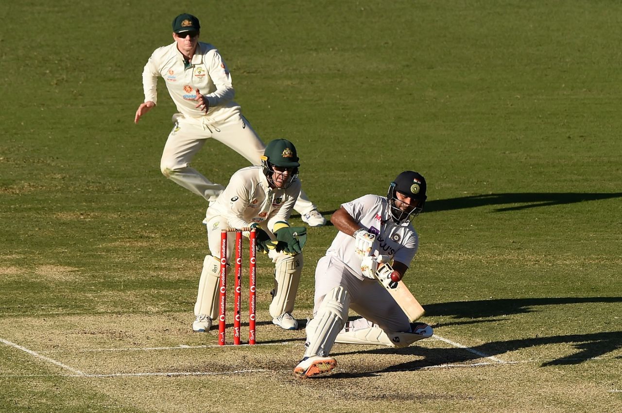 Rishabh Pant plays a scoop, Australia vs India, 4th Test, Brisbane, 5th day, January 19, 2021
