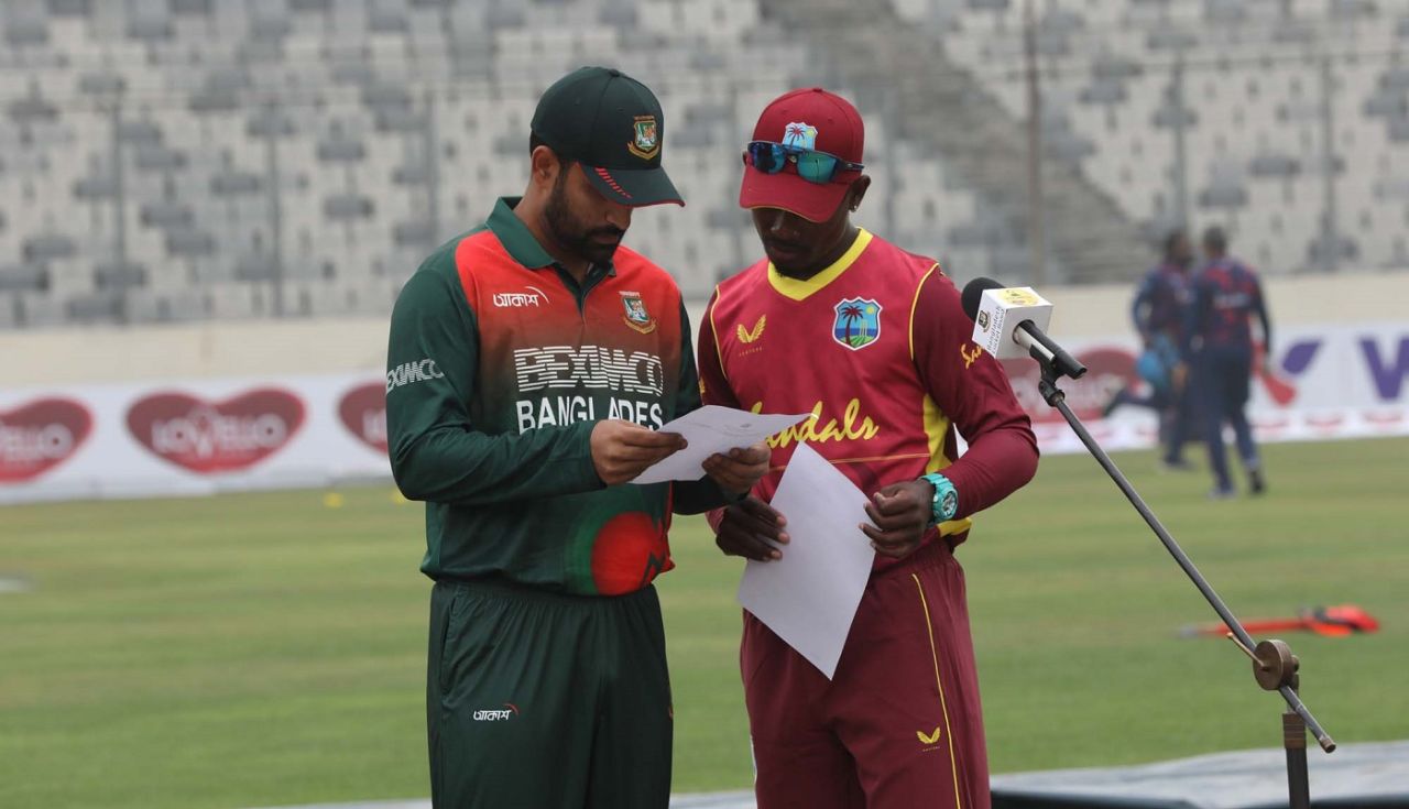 Tamim Iqbal and Jason Mohammed at the toss, Bangladesh v West Indies, 1st ODI, Mirpur, January 20, 2021