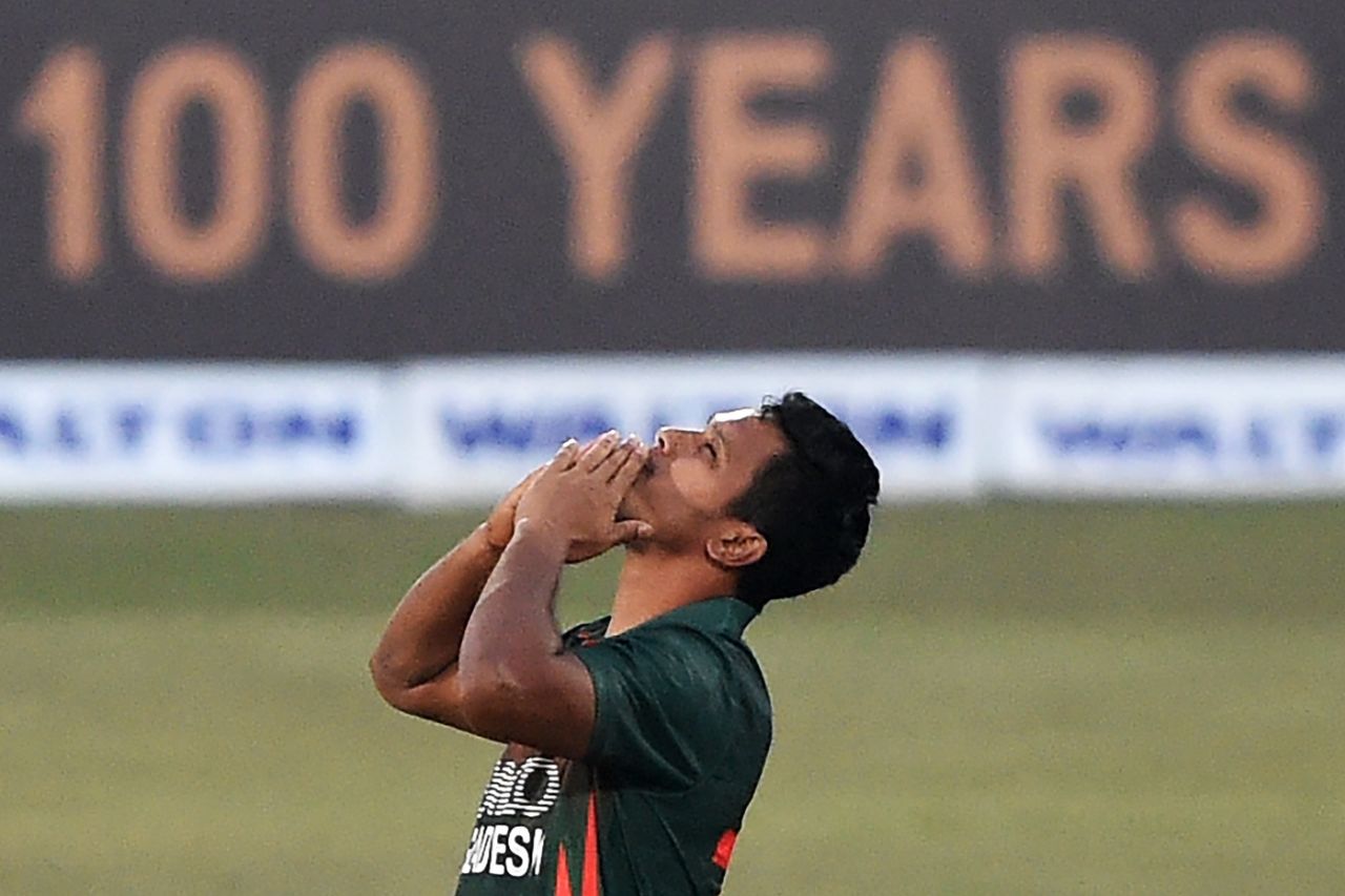 Mohammad Saifuddin celebrates a wicket, Bangladesh vs West Indies, 3rd ODI, Chattogram, January 25, 2020