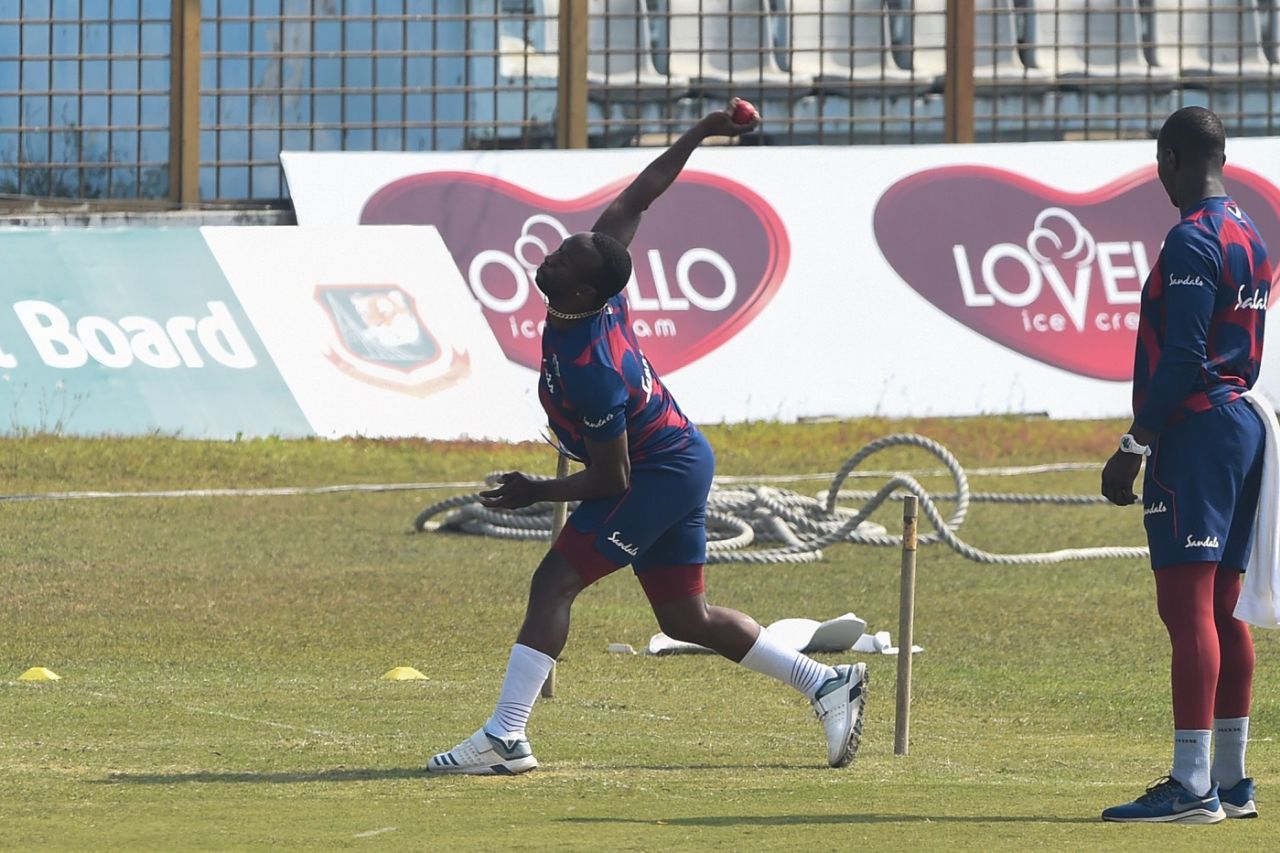 Kemar Roach in full flow during a practice session, Chittagong, January 26, 2021
