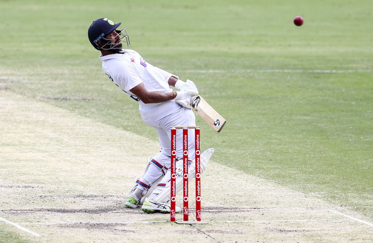 Cheteshwar Pujara avoids a bouncer, Australia v India, 4thTest, Brisbane, 5th day, January 19, 2021