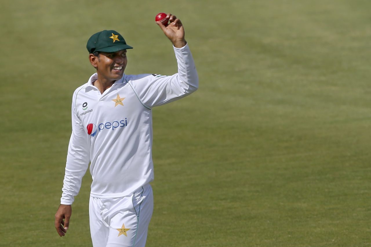 Nauman Ali raises the ball after completing a five-for, Pakistan vs South Africa, 1st Test, Karachi, day 4, January 29, 2021