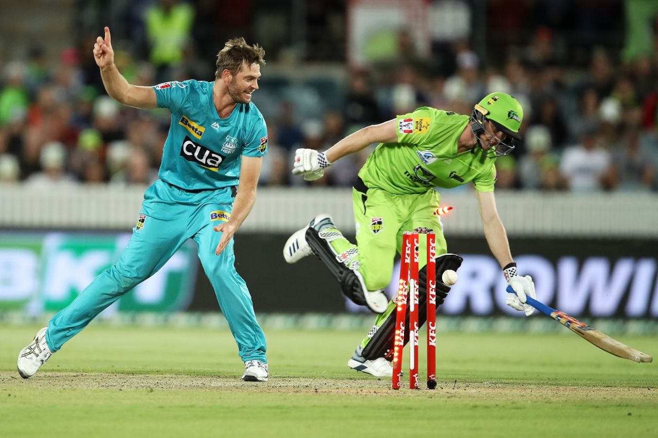 Mark Steketee runs Adam Milne out, Brisbane Heat vs Sydney Thunder, BBL 2020-21, Canberra, January 31, 2021