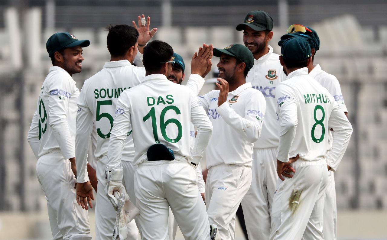 Bangladesh players congratulate Soumya Sarkar for a wicket, Bangladesh v West Indies, 2nd Test, Dhaka, 1st day, February 11, 2021