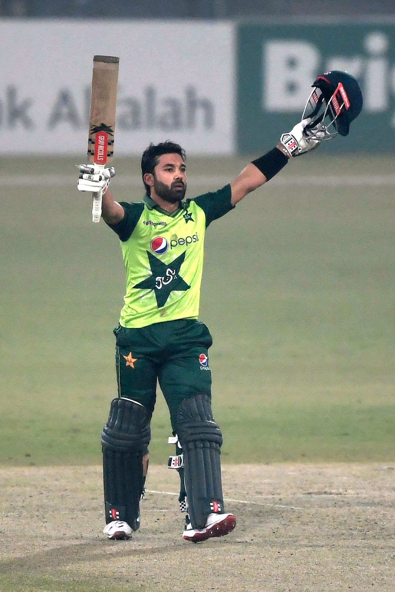 Mohammad Rizwan celebrates his first T20I hundred, Pakistan vs South Africa, 1st T20I, Lahore, February 11, 2021