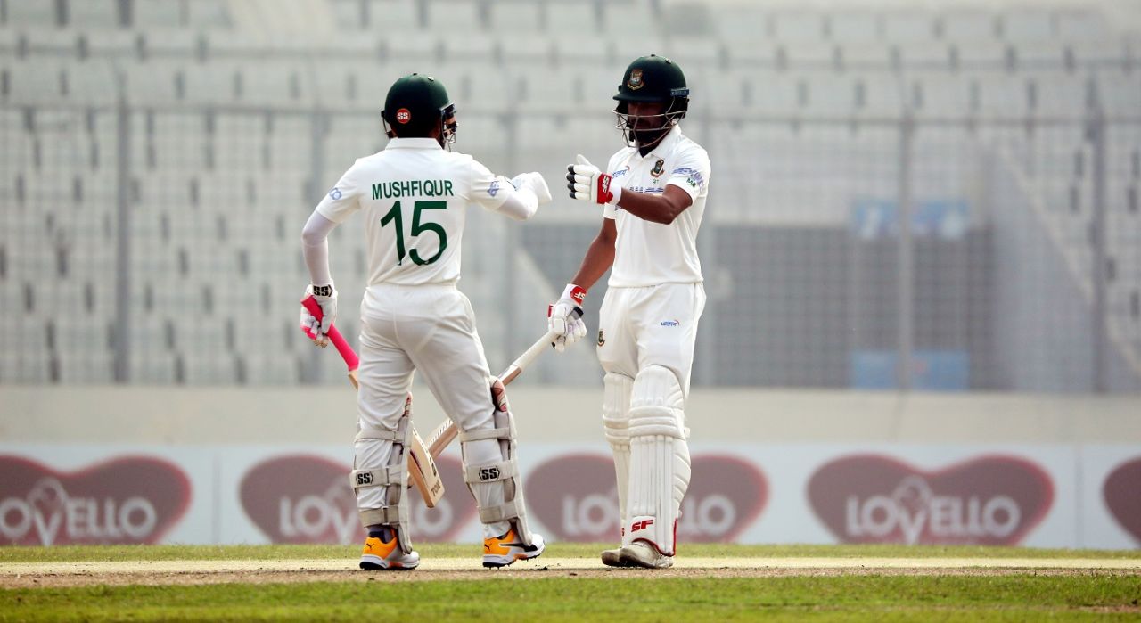 Mushfiqur Rahim and Mohammad Mithun punch gloves, Bangladesh vs West Indies, 2nd Test, Dhaka, 3rd day, February 13, 2021