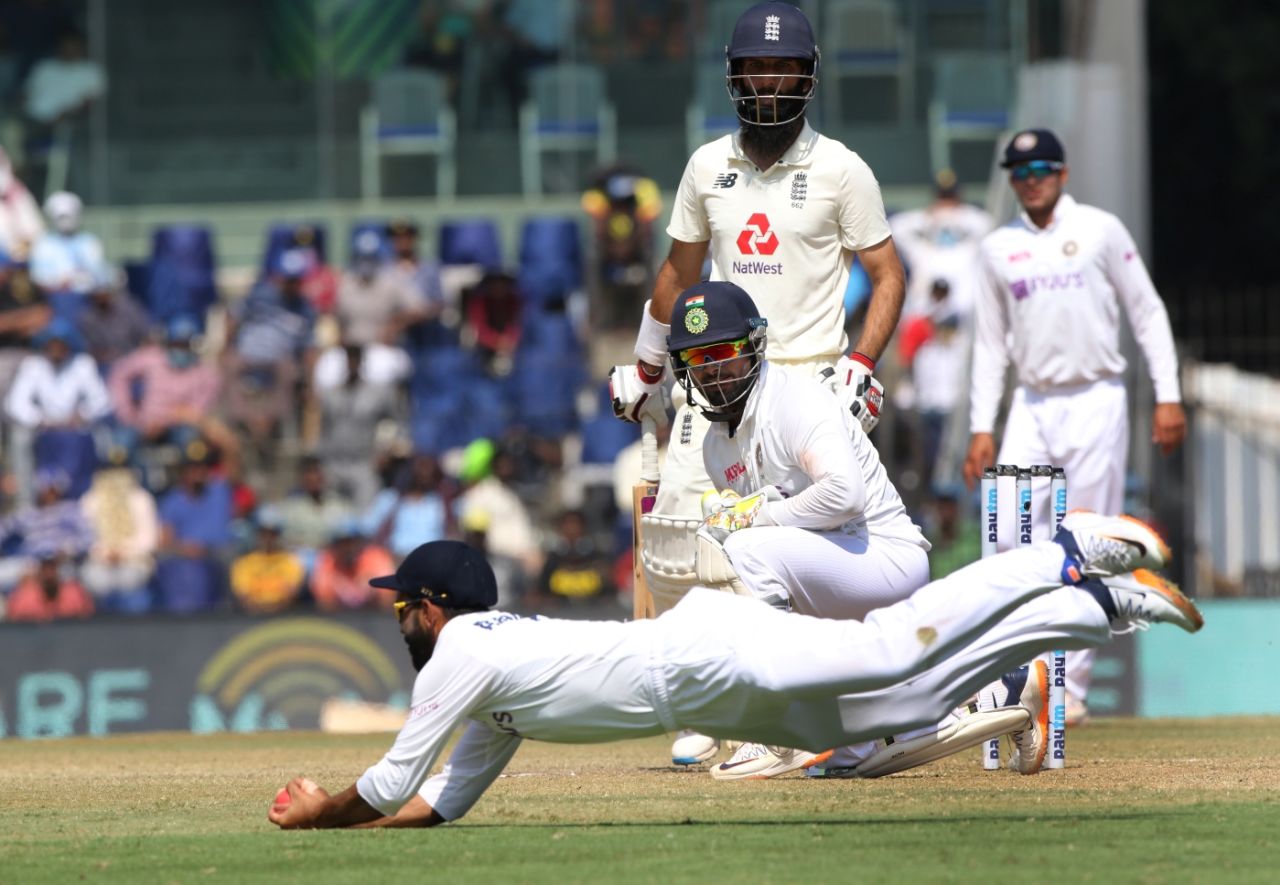 Ajinkya Rahane completes a diving catch to see the end of Moeen Ali, India vs England, 2nd Test, Chennai, 2nd day, February 14, 2021
