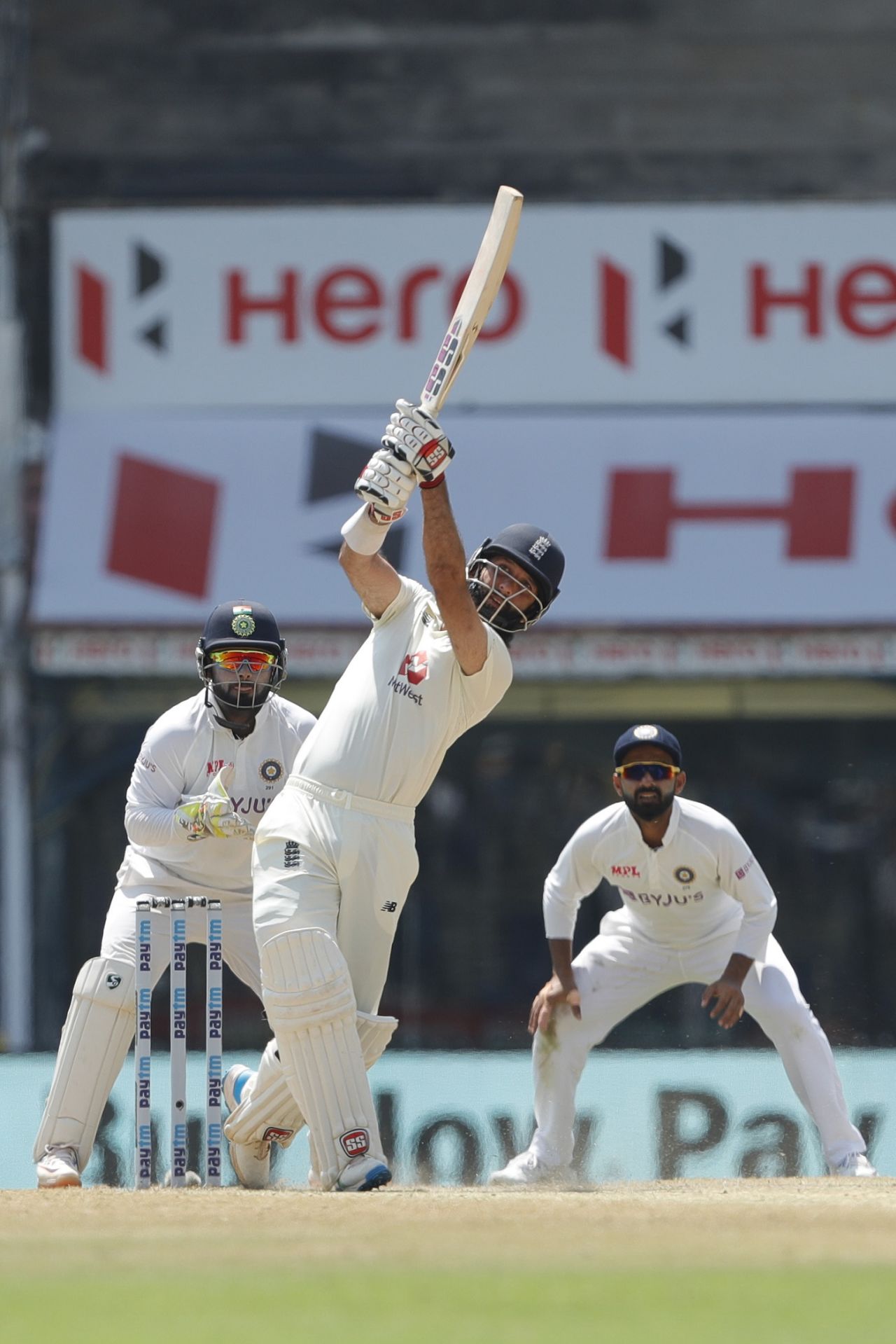 Moeen Ali launches one down the ground, India vs England, 2nd Test, Chennai, 4th day, February 16, 2021