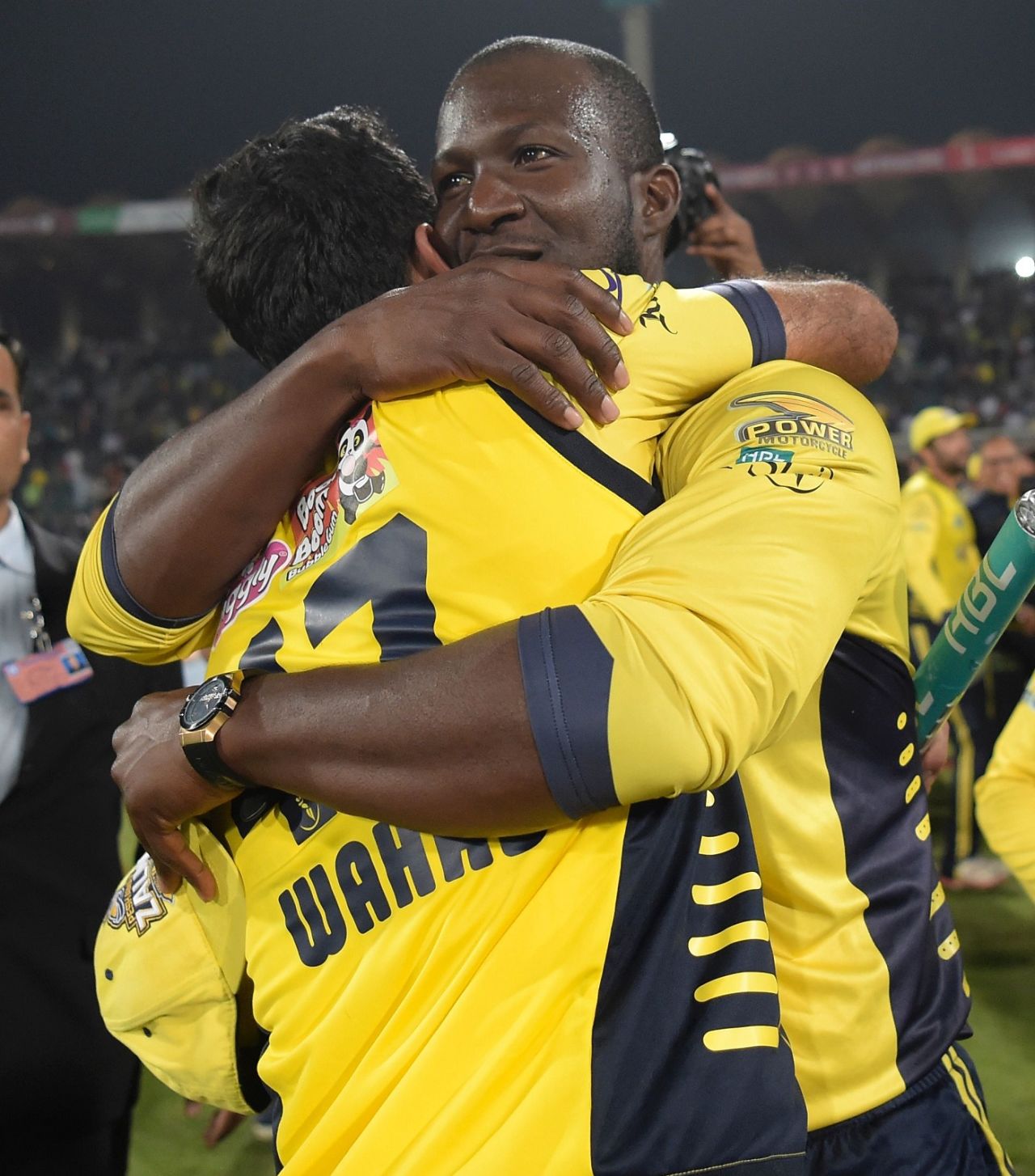 Peshawar Zalmi captain Darren Sammy celebrates with Wahab Riaz after their victory over Quetta Gladiators in the PSL 2017 final, Lahore, March 5, 2017