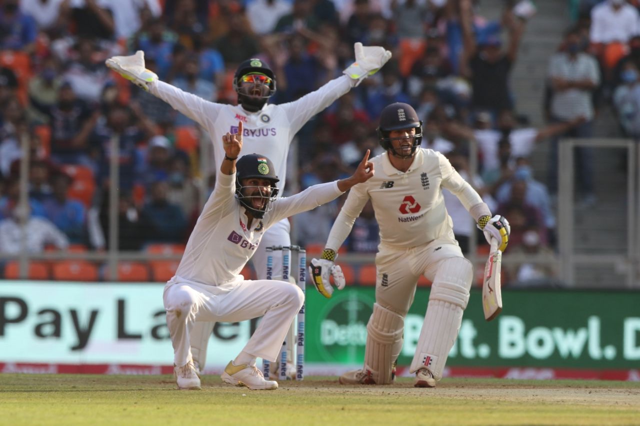 India belt out an appeal on a track that offered turn from day one, India vs England, 3rd Test, Ahmedabad, 1st day, February 24, 2021