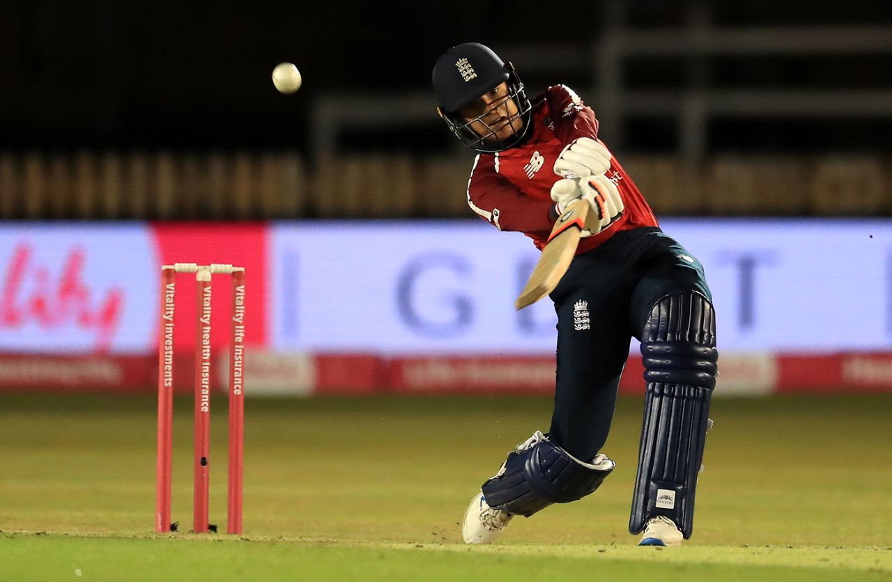 Sophia Dunkley flays one over the off side, England Women vs West Indies Women, 5th T20I, Derby September 30, 2020