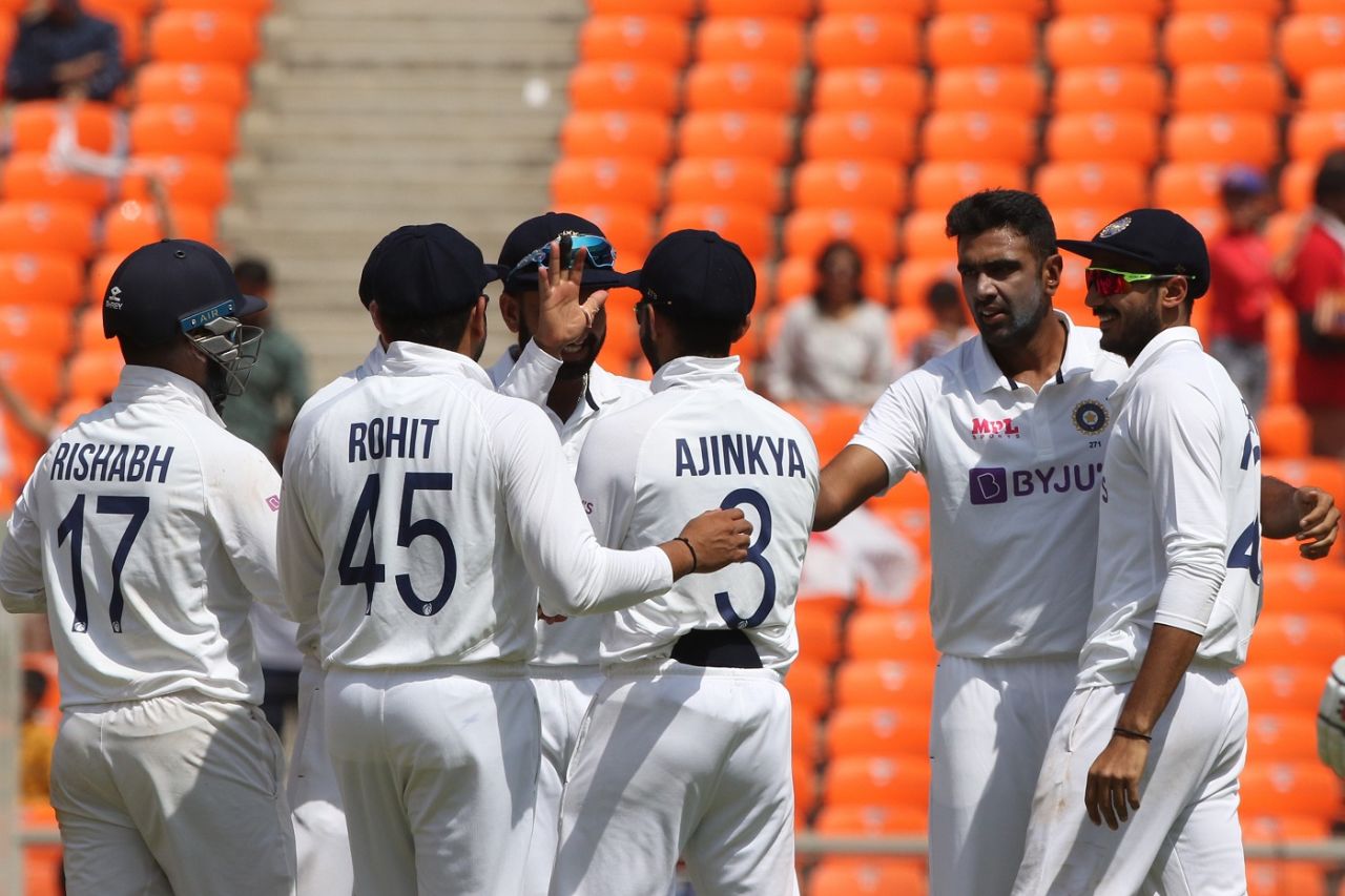 R Ashwin celebrates a wicket with his team-mates, India vs England, 4th Test, Ahmedabad, 3rd day, March 6, 2021