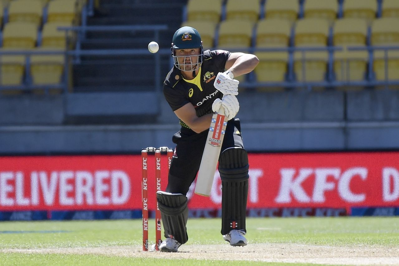 Marcus Stoinis punches down the ground, New Zealand vs Australia, 5th T20I, March 7, 2021, Wellington