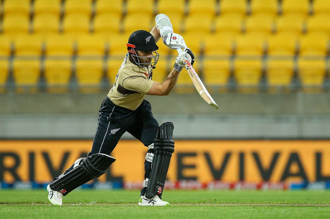 Kane Williamson drives, New Zealand vs Australia, 3rd T20I, Wellington, March 3, 2021