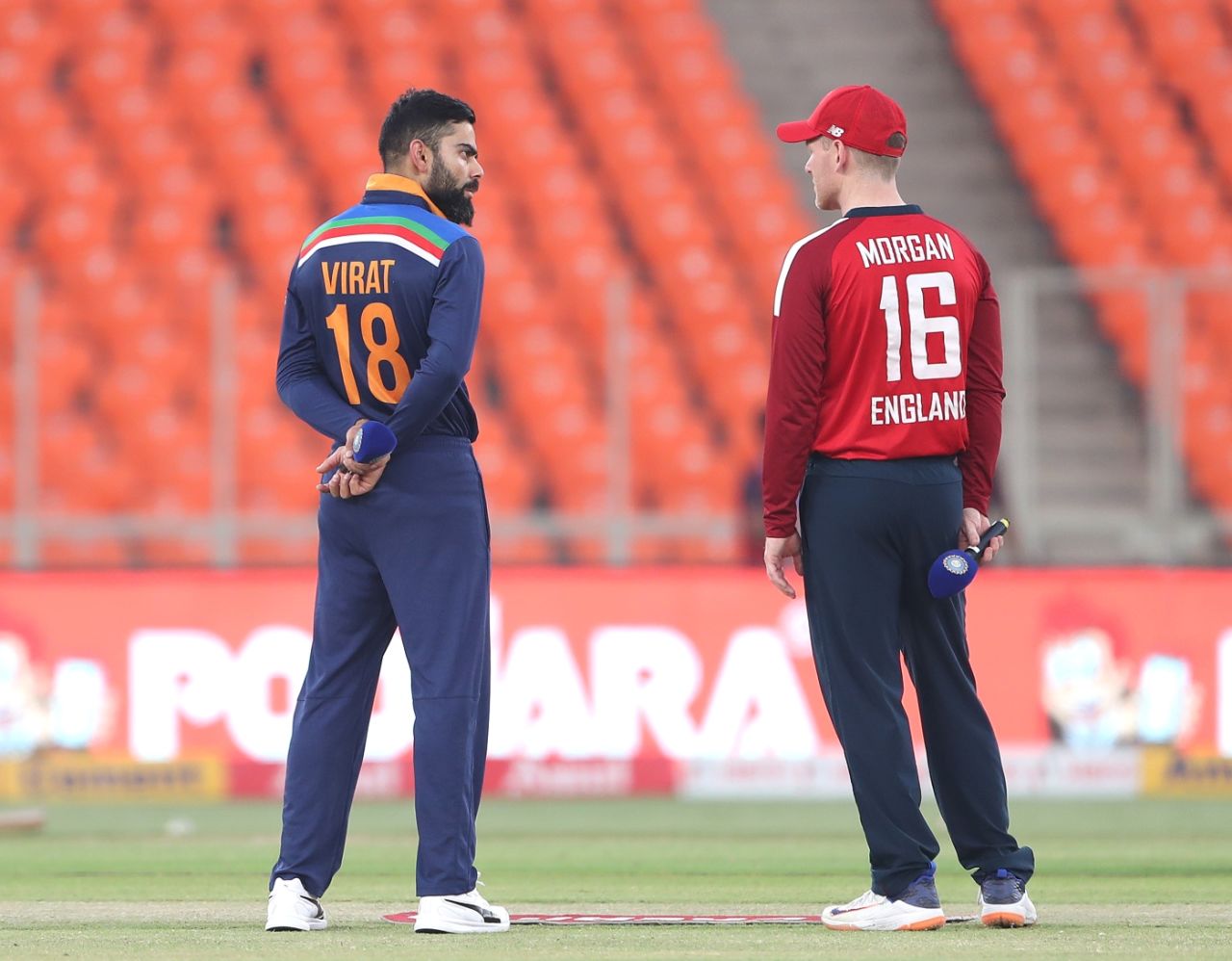 Virat Kohli and Eoin Morgan have a word at the toss, India vs England, 5th T20I, Ahmedabad, March 20, 2021